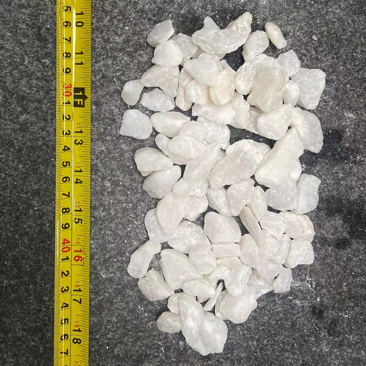 Snow White Pebble Stone Gravel 10-20mm