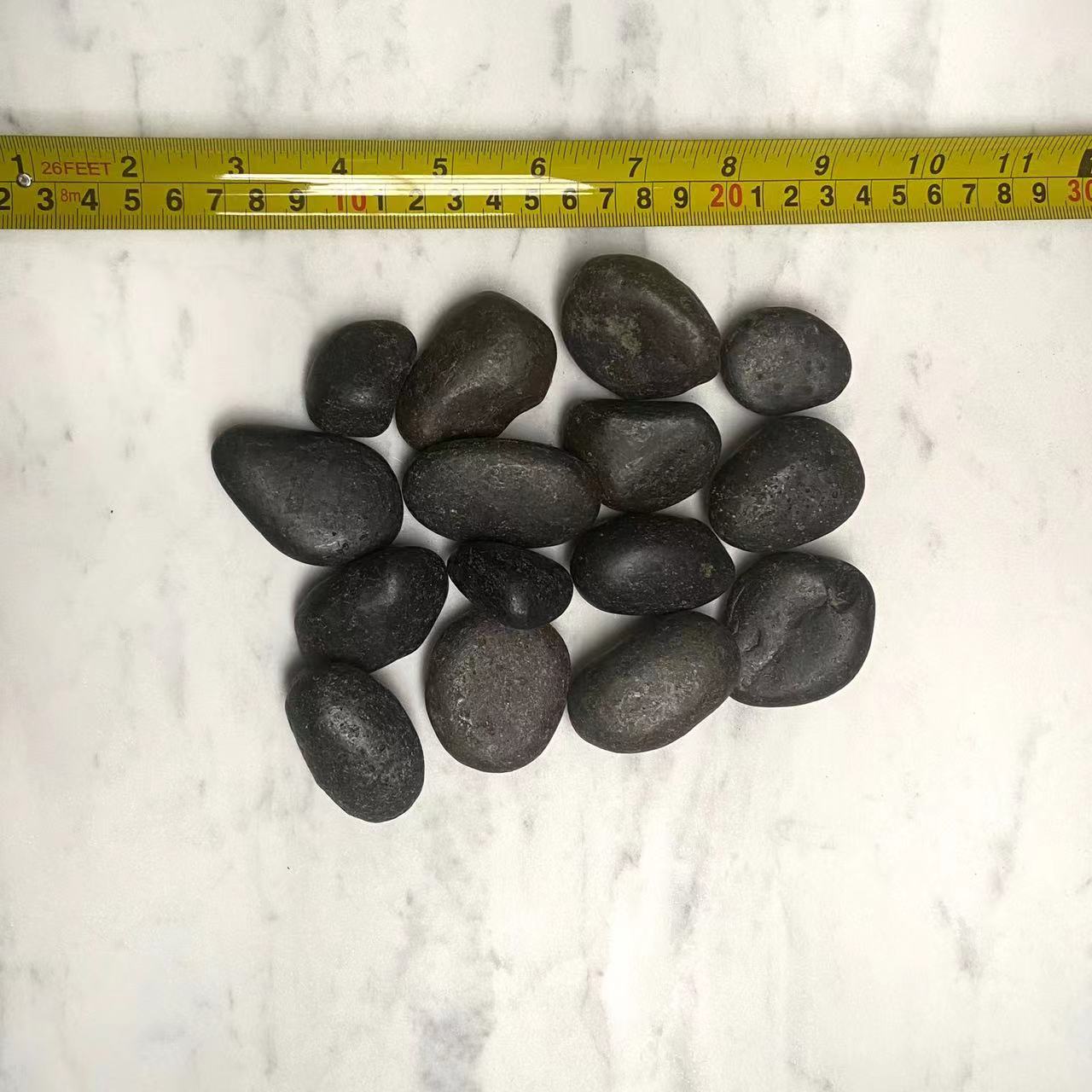 Pebble Stone Black Polish 20-40mm